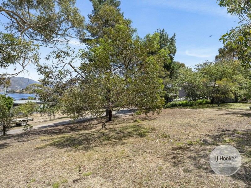 8 Cleburne Street, Risdon TAS 7017