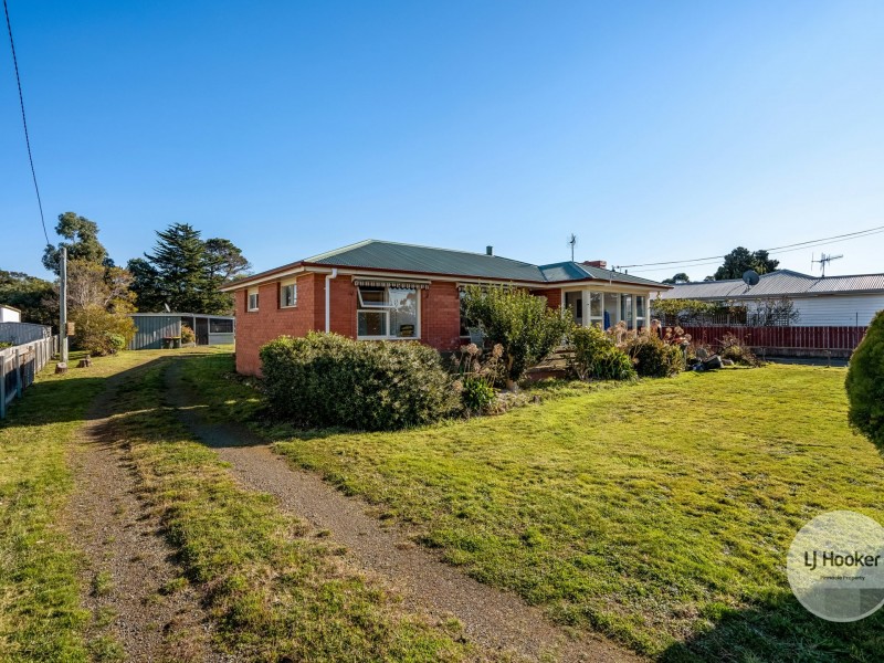 23 Melbourne Street, Triabunna TAS 7190