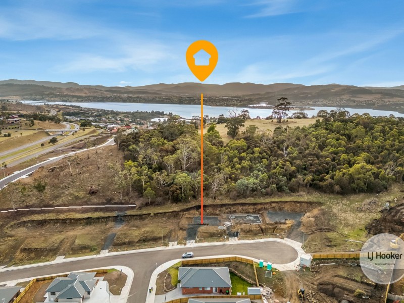 11 Fryett Drive, Claremont TAS 7011