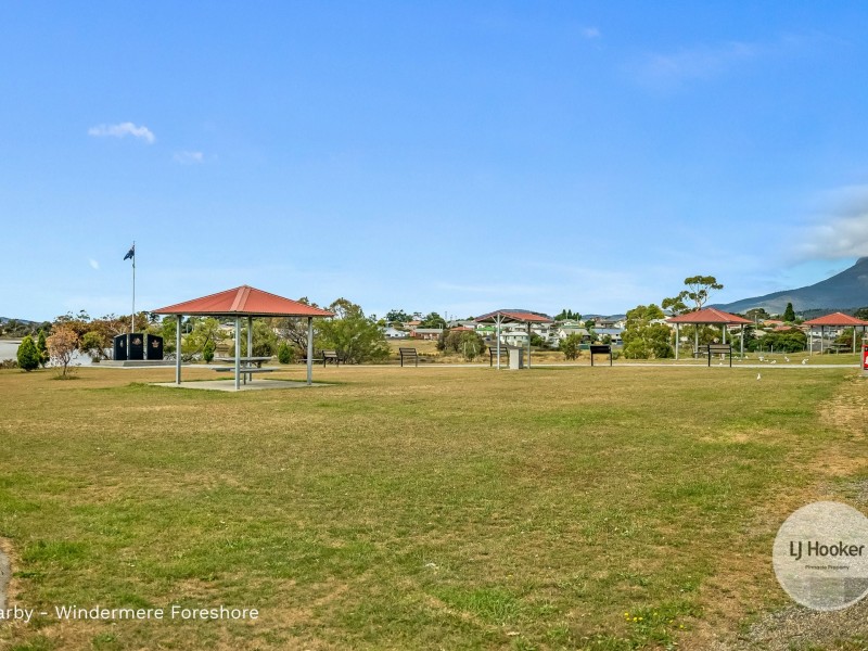 11 Fryett Drive, Claremont TAS 7011