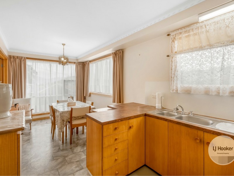 31 Cottesloe Street, Lindisfarne TAS 7015