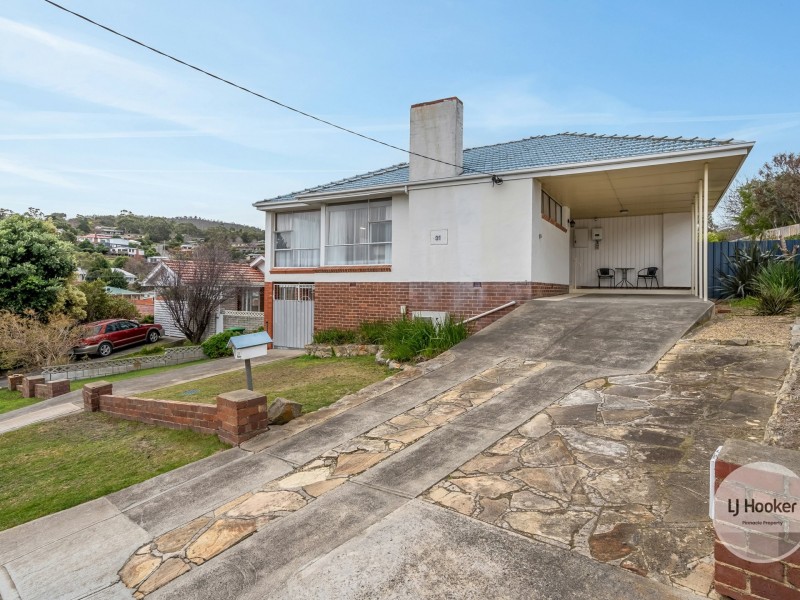31 Cottesloe Street, Lindisfarne TAS 7015