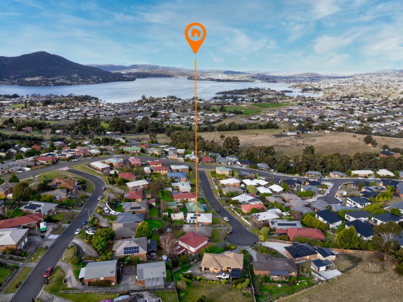 12 Rosanna Court, Claremont TAS 7011