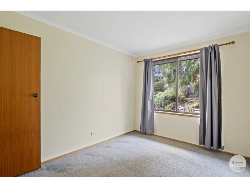 9 Willow Avenue, Kingston TAS 7050