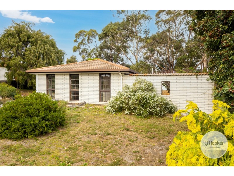 9 Willow Avenue, Kingston TAS 7050