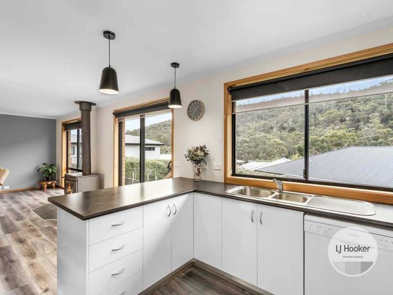 5 Roxy Place, Mornington TAS 7018