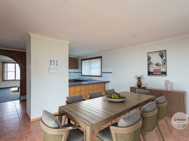 25 Lucinda Parade, Lutana TAS 7009