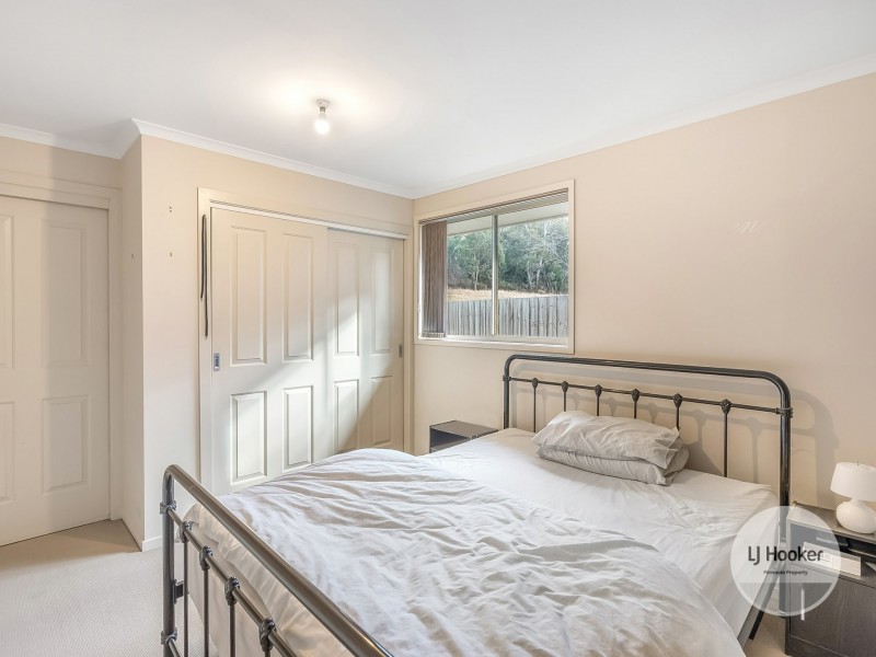 2/181 Branscombe Road, Claremont TAS 7011