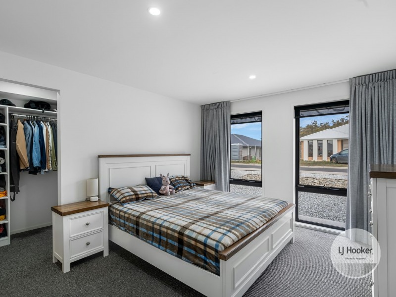 5 Fermoy Crescent, Howrah TAS 7018