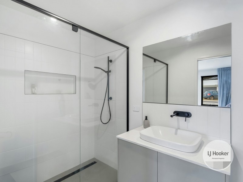 5 Fermoy Crescent, Howrah TAS 7018