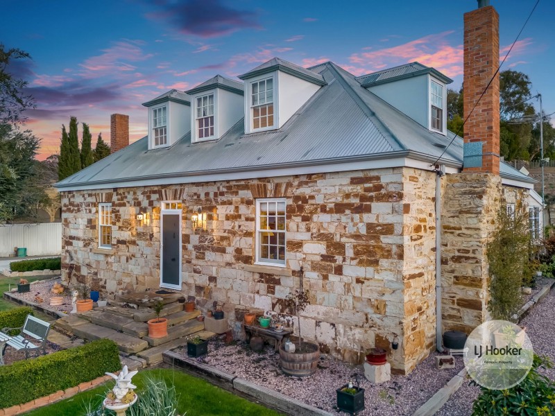 4 Forest Road, Granton TAS 7030