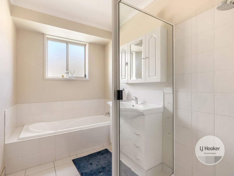 2/181 Branscombe Road, Claremont TAS 7011