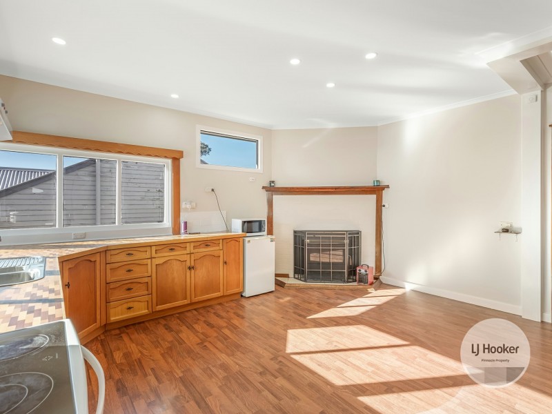 10 Seaview Ave, Taroona TAS 7053