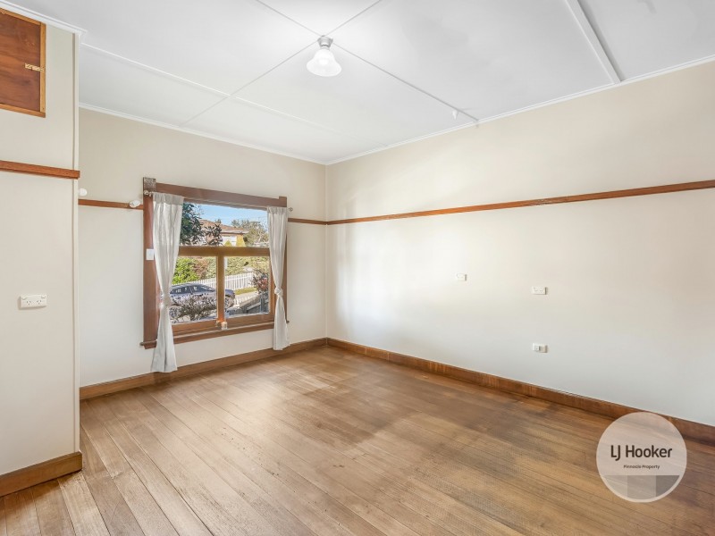 10 Seaview Ave, Taroona TAS 7053