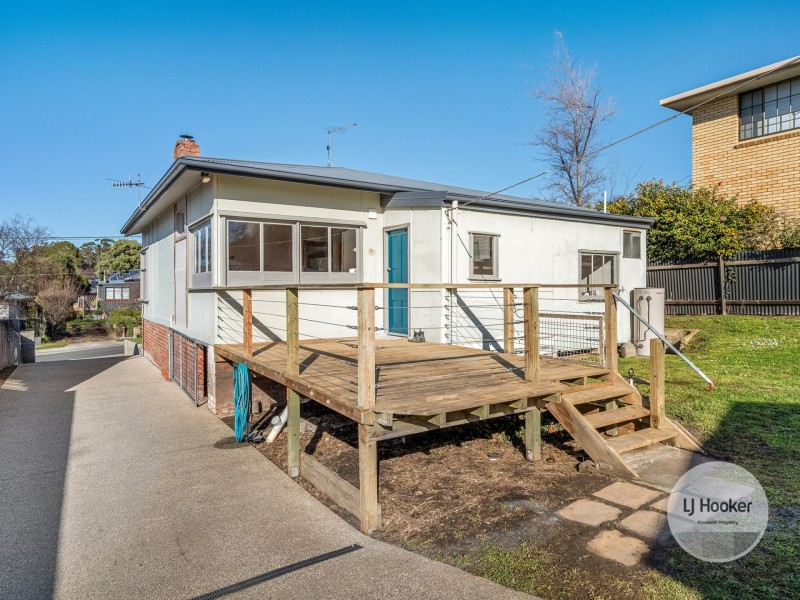 10 Seaview Ave, Taroona TAS 7053