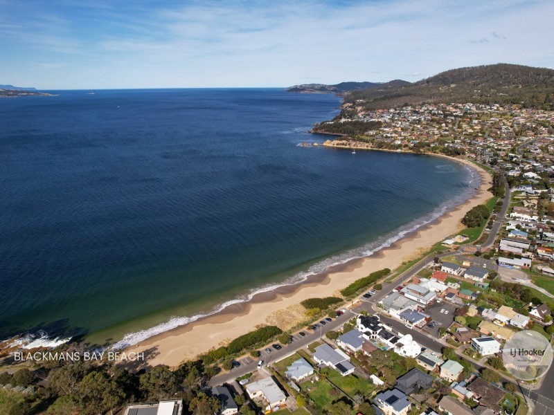 12 Stirling Ave, Blackmans Bay TAS 7052