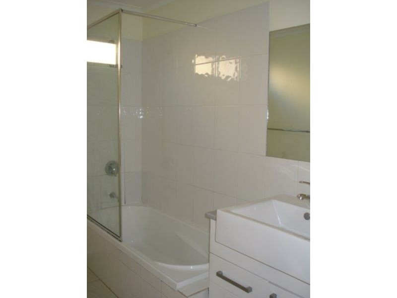 2/6 Birubi Place, Herdsmans Cove TAS 7030