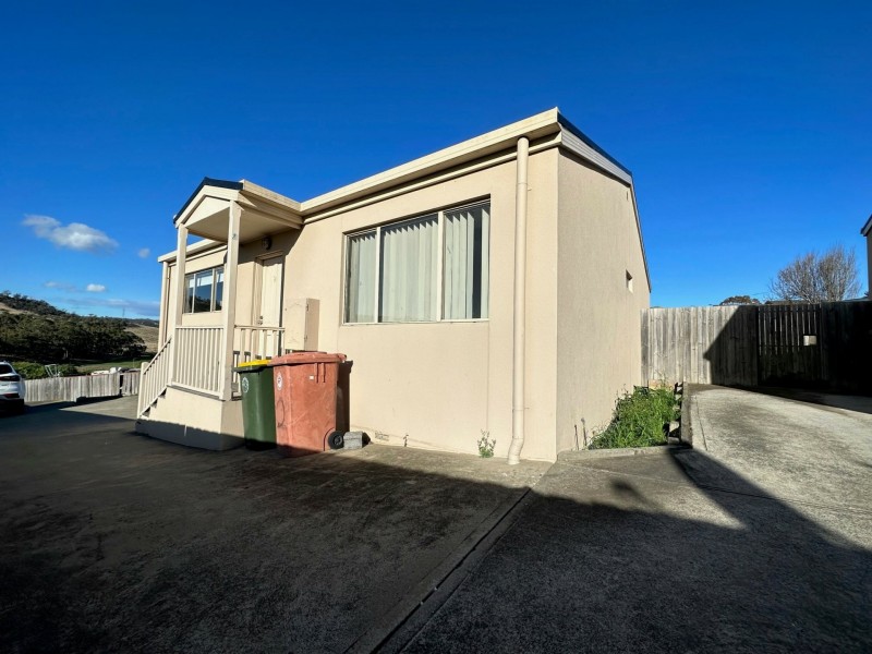 2/6 Birubi Place, Herdsmans Cove TAS 7030