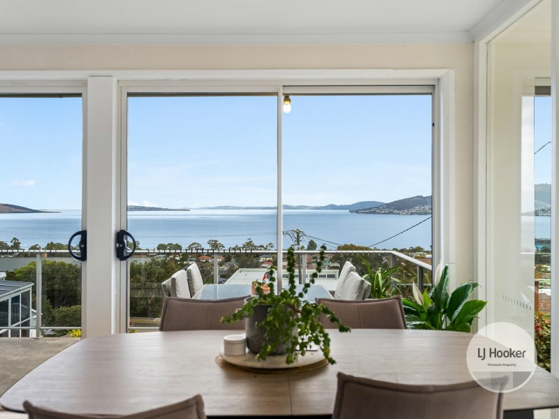 71 Maluka Terrace, Bellerive TAS 7018