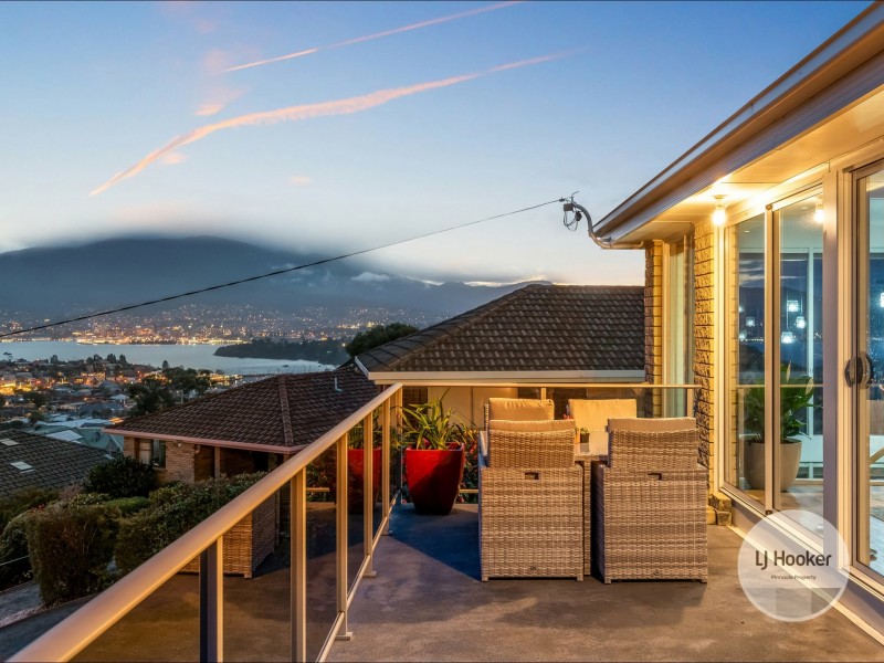 71 Maluka Terrace, Bellerive TAS 7018
