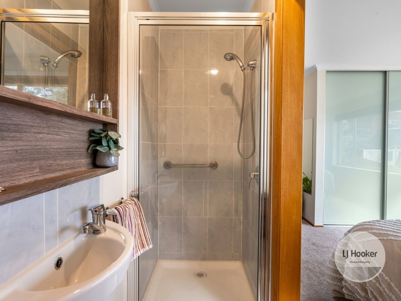 71 Maluka Terrace, Bellerive TAS 7018