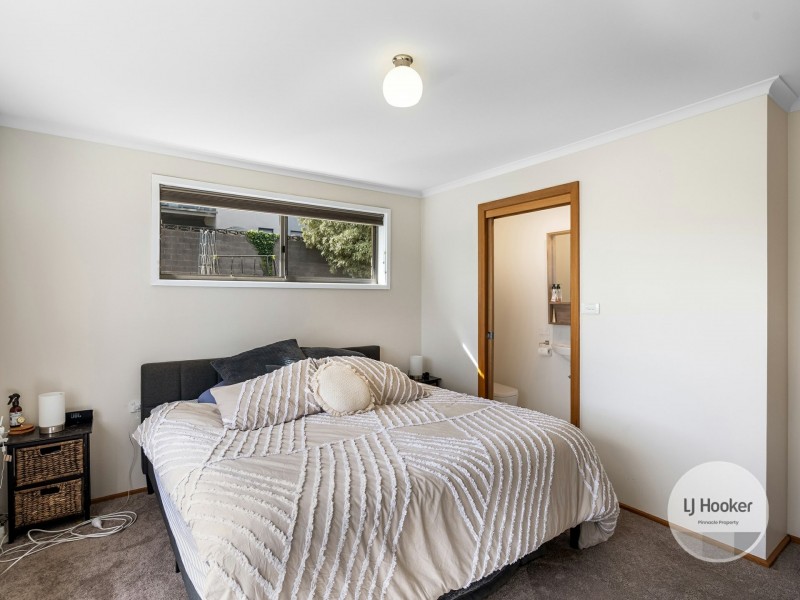 71 Maluka Terrace, Bellerive TAS 7018