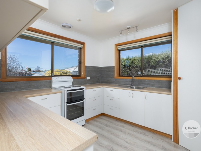Unit 2/3A Shenstone Place, Montrose TAS 7010