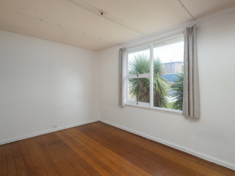 2 Grafton Street, Claremont TAS 7011