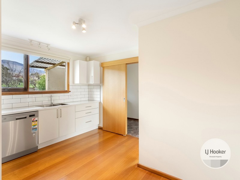 32 Ashbourne Grove, West Moonah TAS 7009