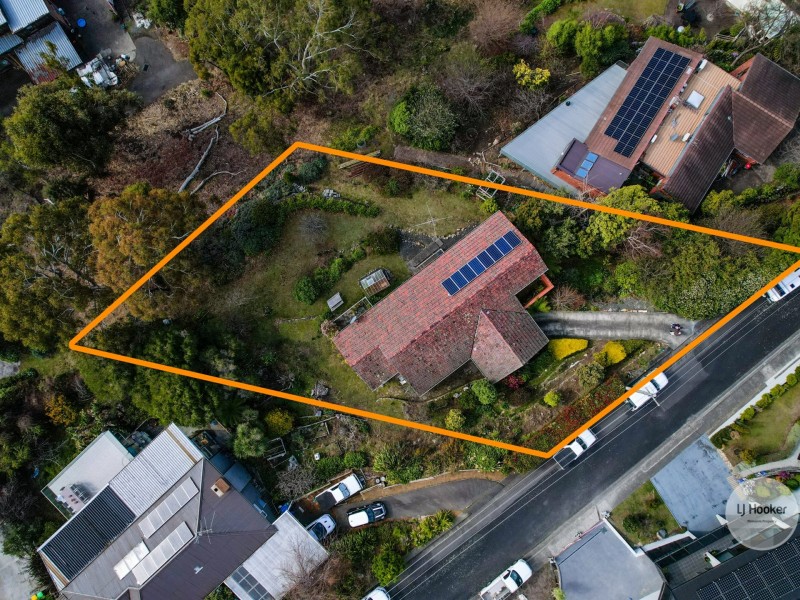 2 Cartela St, Sandy Bay TAS 7005