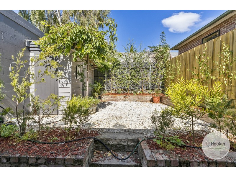 16 Pitt Street, North Hobart TAS 7000