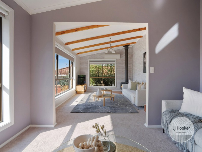 18 Chandos Drive, Berriedale TAS 7011