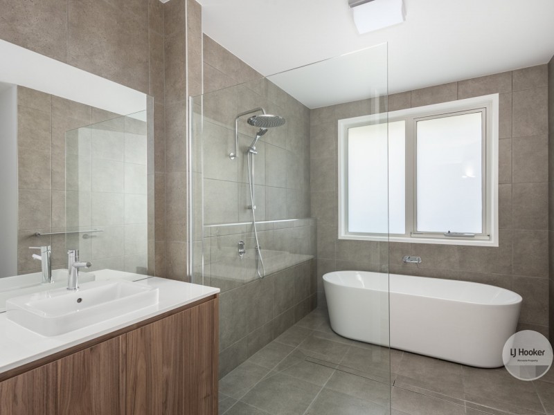 27 Eaves Court, Old Beach TAS 7017