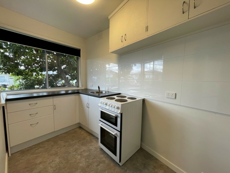 1/1B Shore Street, Rose Bay TAS 7015