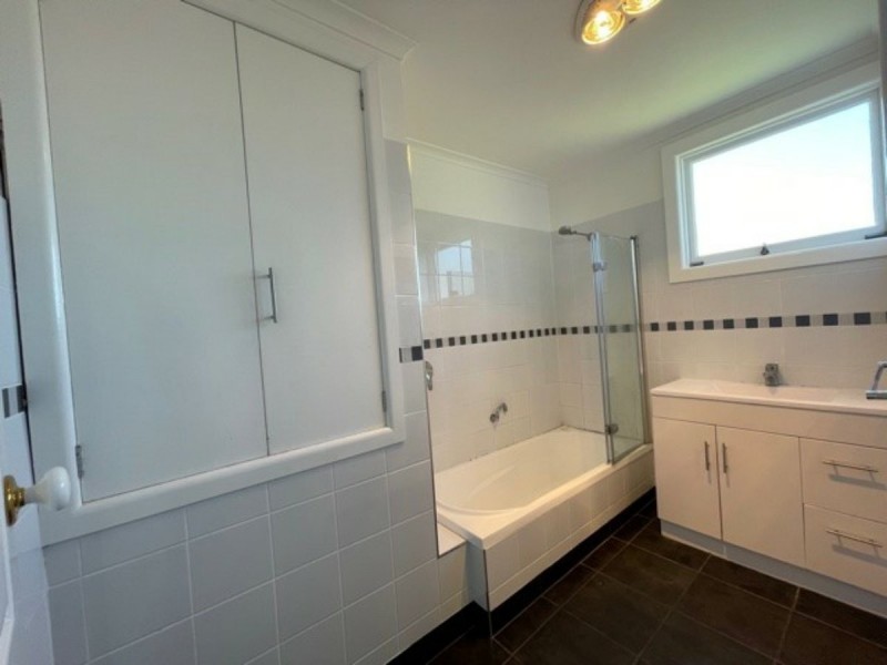 43 Canberra Road, Claremont TAS 7011