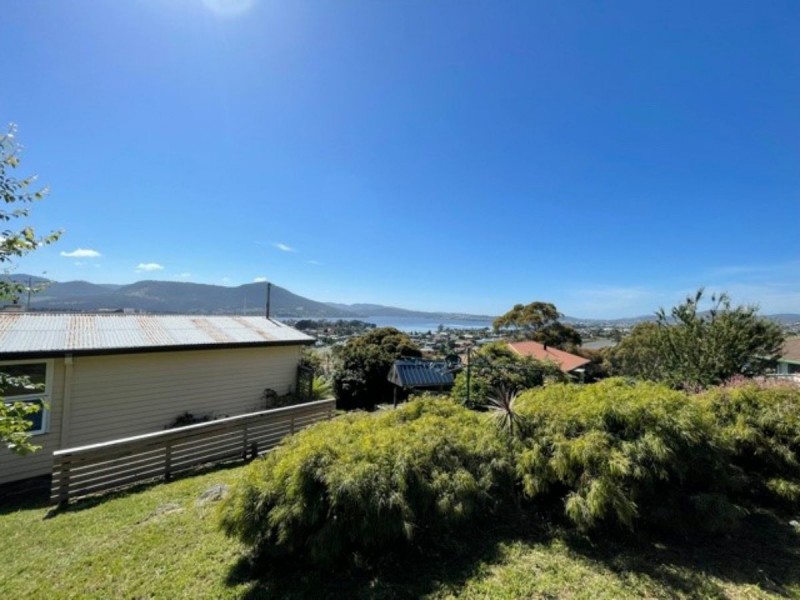 43 Canberra Road, Claremont TAS 7011