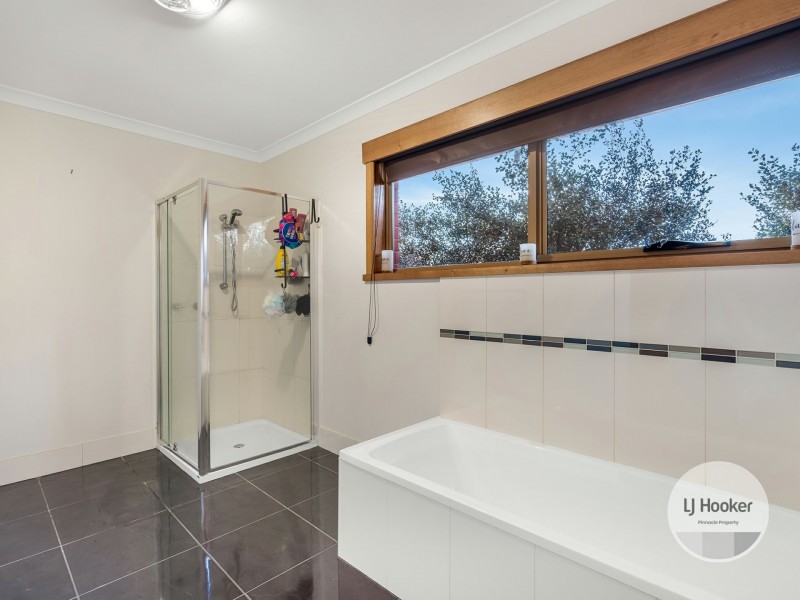 2 Glebe Hill Road, Howrah TAS 7018