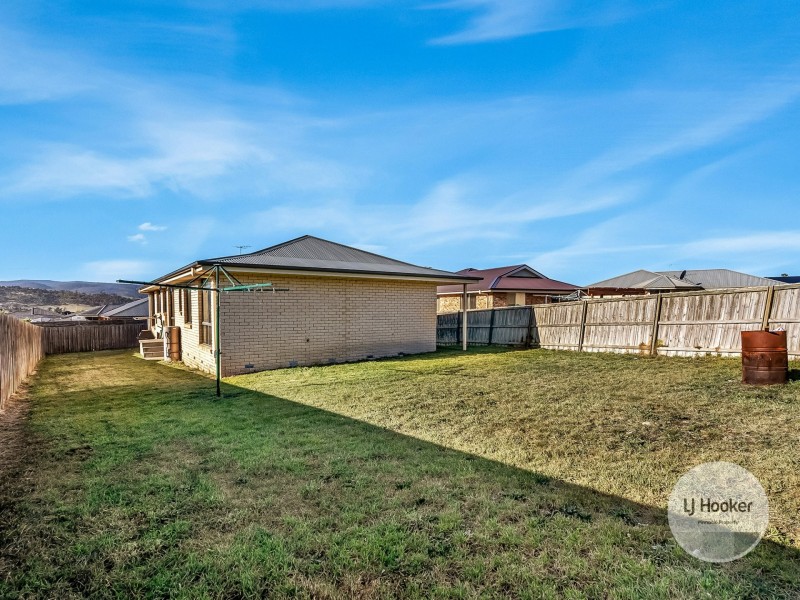 16 Collis Court, Brighton TAS 7030