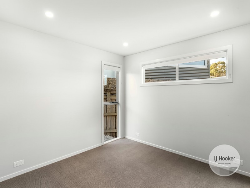 Unit 5/39 Staff Road, Electrona TAS 7054