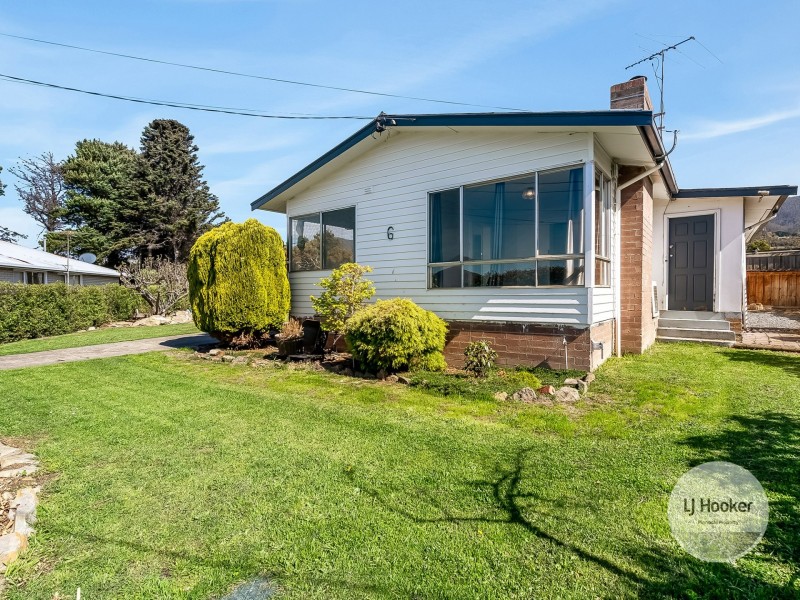 6 Bristol Road, Claremont TAS 7011