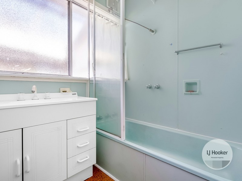 6 Bristol Road, Claremont TAS 7011