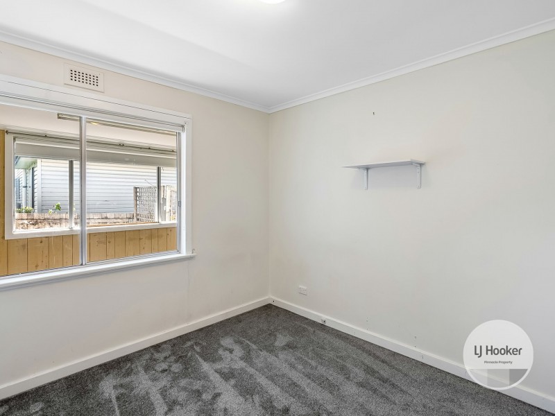 6 Bristol Road, Claremont TAS 7011