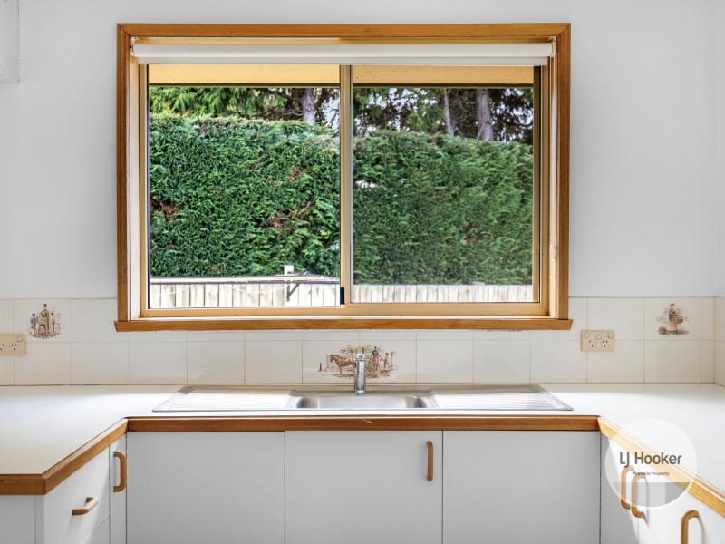 4/6a Willowbend Road, Kingston TAS 7050