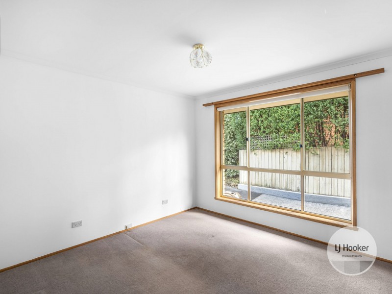 4/6a Willowbend Road, Kingston TAS 7050