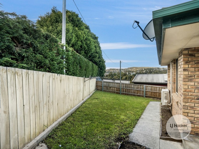 4/6a Willowbend Road, Kingston TAS 7050