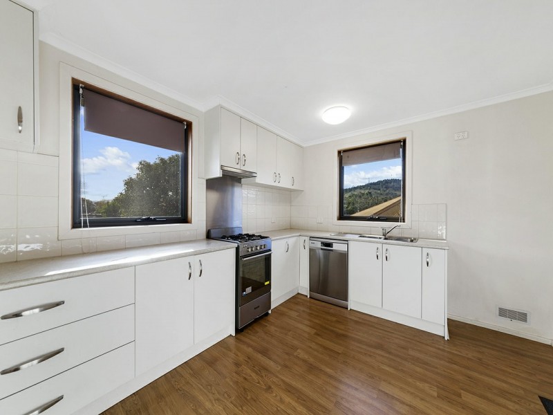 8 Wilson Place, Herdsmans Cove TAS 7030