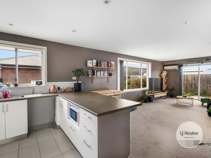 2/53 Seymour Street, Brighton TAS 7030