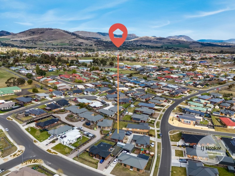 2/53 Seymour Street, Brighton TAS 7030