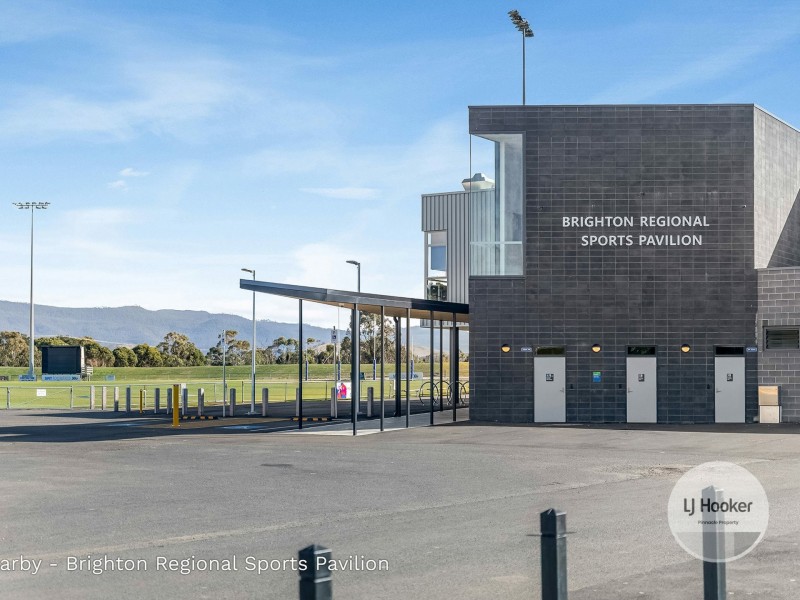 2/53 Seymour Street, Brighton TAS 7030