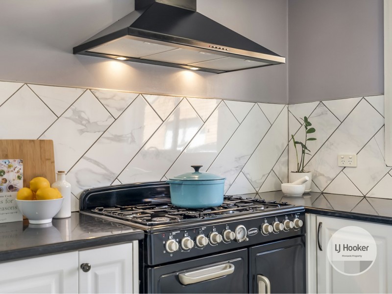 20 Chandos Drive, Berriedale TAS 7011